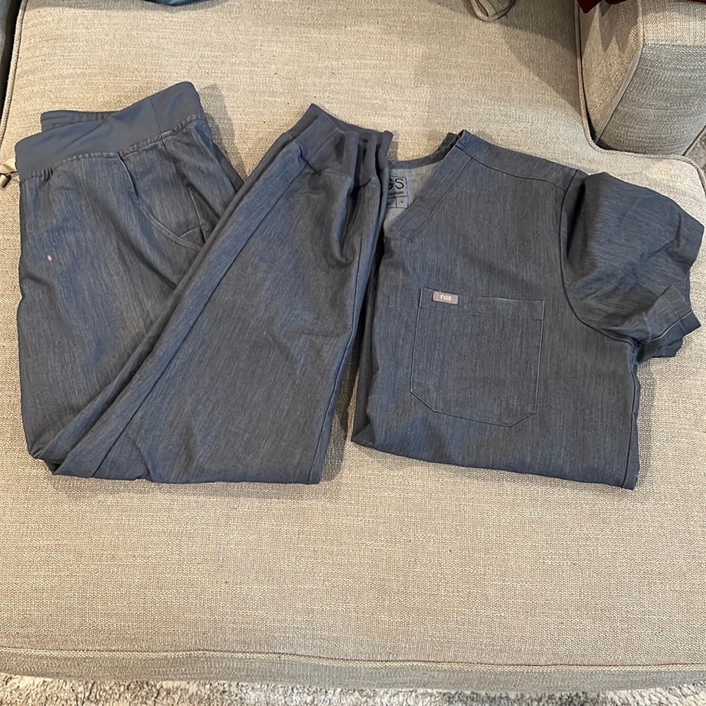 Figs Scrub Set Sz L in Heather Denim - COPY